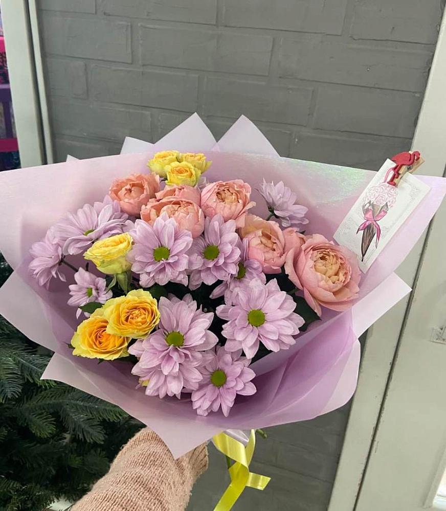 Букет цветов из: Хризантемы и Розы в Посёлок Подольской машинно-испытательной станции