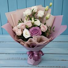 Букет цветов из:  Розы и Лизиантусы в Посёлок Подольской машинно-испытательной станции