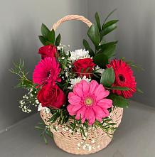 Цветочная композиция из Розы, Хризантемы и Герберы в корзине #REPLACE_PRED# Посёлок Подольской машинно-испытательной станции