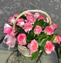 Цветочная композиция из Розы в корзине #REPLACE_PRED# Посёлок Подольской машинно-испытательной станции