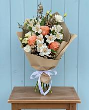 Букет цветов из:  Альстромерии, Лизиантусы, Розы и Хризантемы в Посёлок Подольской машинно-испытательной станции