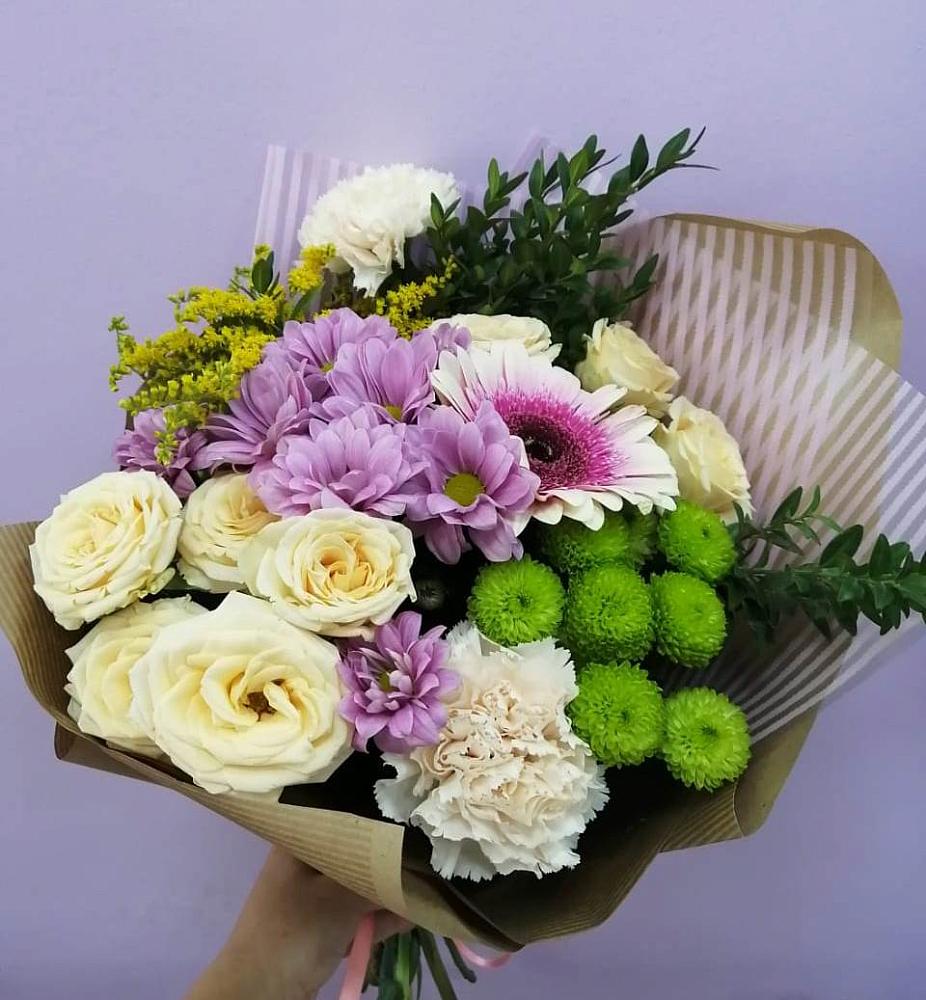 Букет цветов из: Хризантемы, Розы, Гвоздики и Герберы в Посёлок Подольской машинно-испытательной станции