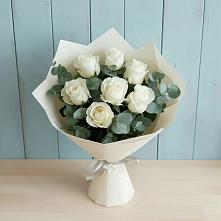 Букет Белые розы в Эвкалипте #REPLACE_PRED# Посёлок Подольской машинно-испытательной станции