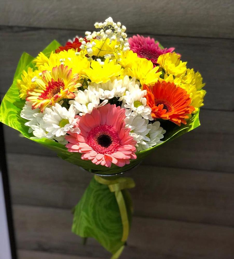 Букет цветов из: Герберы и Хризантемы в Посёлок Подольской машинно-испытательной станции