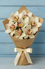 Букет цветов из:  Орхидеи и Розы в Посёлок Подольской машинно-испытательной станции